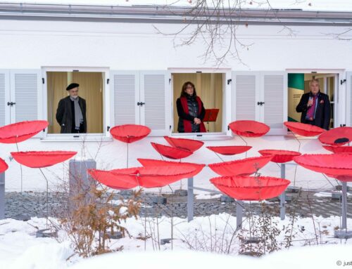 „Mahnblumen“ – eine Kunstinstallation am BADEHAUS